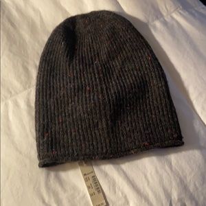 Madewell Donegal Kent beanie in Coziest Yarn